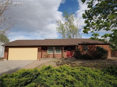 7557 Stampede Dr