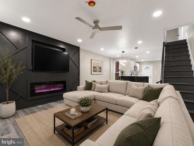 144 Fern St