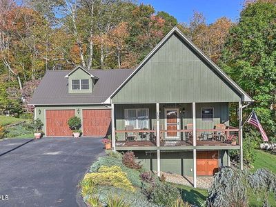 122 Orchard Meadows Ln