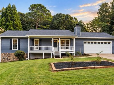 2602 W Regal Ct
