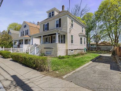 38 Monponset St