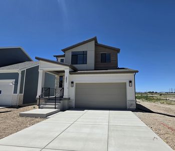 2951 N Devon Dr