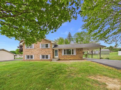 405 Maple Dr
