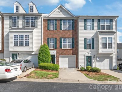 Property at 1707 Kashmir White Ln, Fort Mill, SC