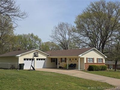 2608 Branson Park Pl