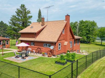 16250 Maple Knoll Dr