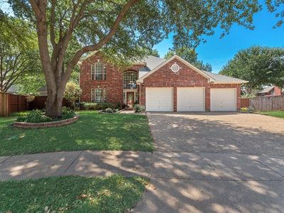 3229 Loyola Dr