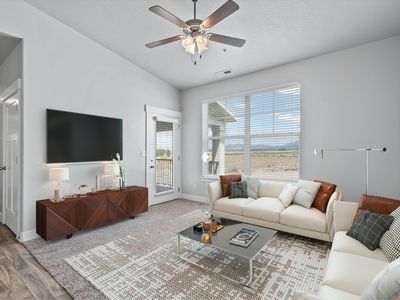 118 W Silver Springs Dr