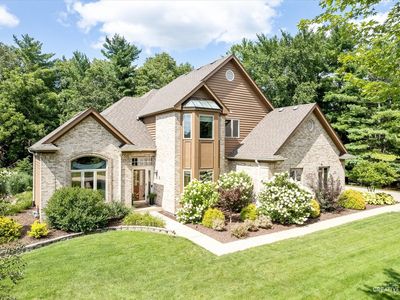 641 White Oak Way