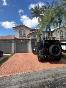 11521 NW 50th Ter