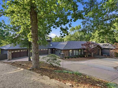 95 Robinwood Dr