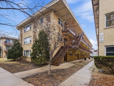 5332 W Windsor Ave APT 3B