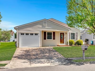 139 Paradise Boulevard