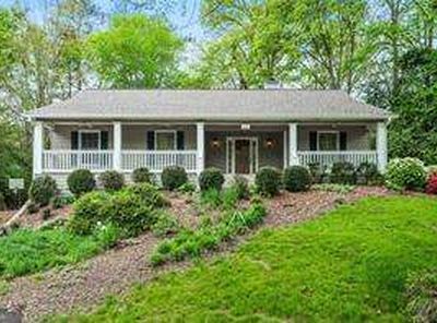 52 Travelers Way SW