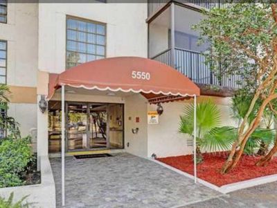5550 NW 44th St APT 106B