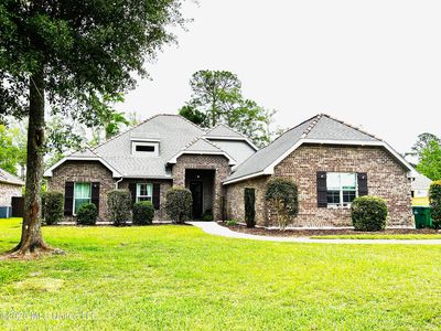 7444 Turnberry Dr
