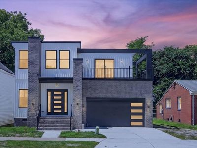 645 Ivy Ave