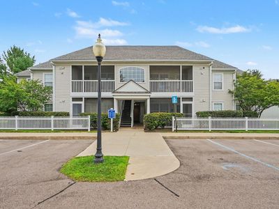 2654 S Knightsbridge Cir