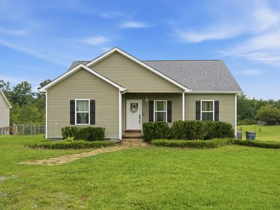 17036 Pond Cir