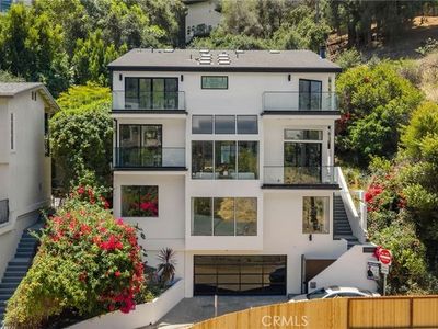 6358 La Rocha Dr