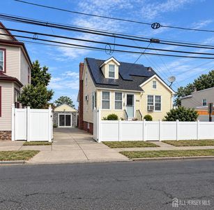 446 Bruck Ave