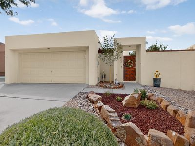 10330 Camino Del Oso NE