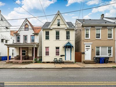 448 King St