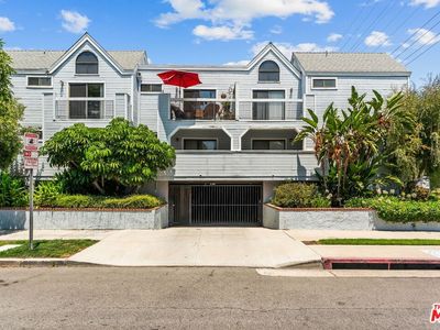1819 W Alameda Ave