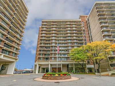 152-18 Union Tpke #208B