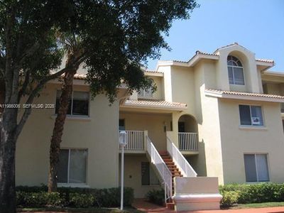 16304 Glenmoor Dr #16304