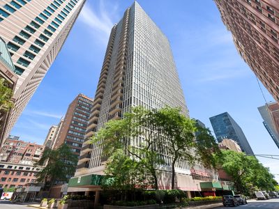 200 E Delaware Pl APT 7D