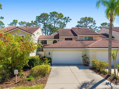 7713 Fairway Woods Dr #902