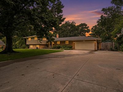 1851 Virginia Dr