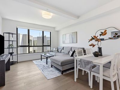 1300 22nd St APT 413