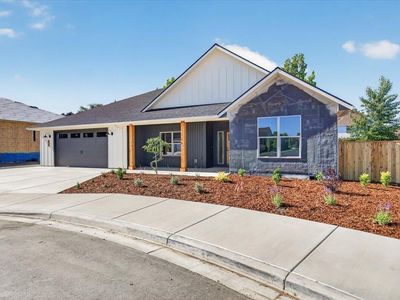 3304 Tree Top Dr