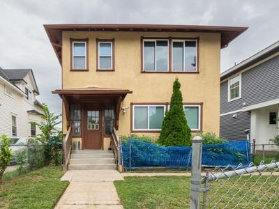 2218 4th Ave N