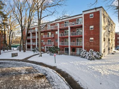 55 Greentree Ln APT 47
