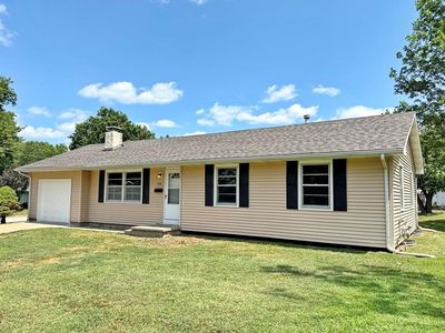 Property at 416 N Prewitt St, Nevada, MO