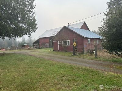 3503 NW Mountain View Road