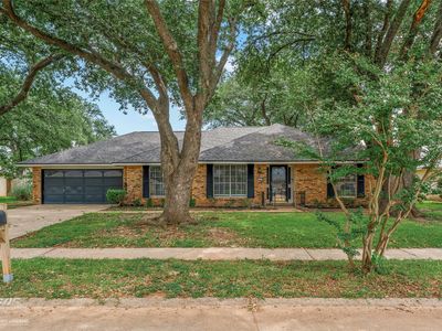 1505 Lafitte Cv