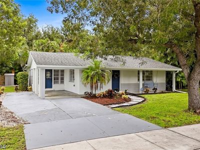 2926 Holly Rd
