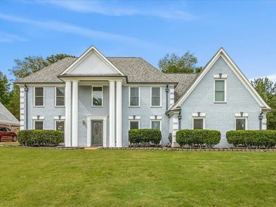 7560 Greystone Oaks Ave