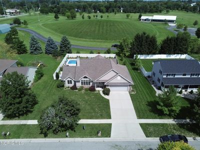 Property at 709 Parkside Dr, Wauseon, OH