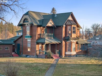 Property at 155 N 6th Ave, Elgin, OR