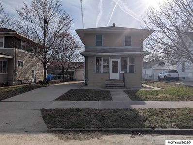 Property at 7 S Louisiana Ave, Mason City, IA