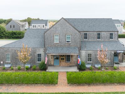 21 Amelia Dr