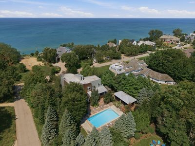 51108 Lake Park Dr