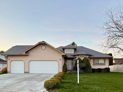 Property at 1613 E 6th St, Deer Park, WA