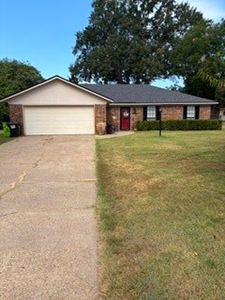 4614 Parkridge Dr