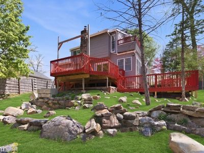 26 Hillview Ter